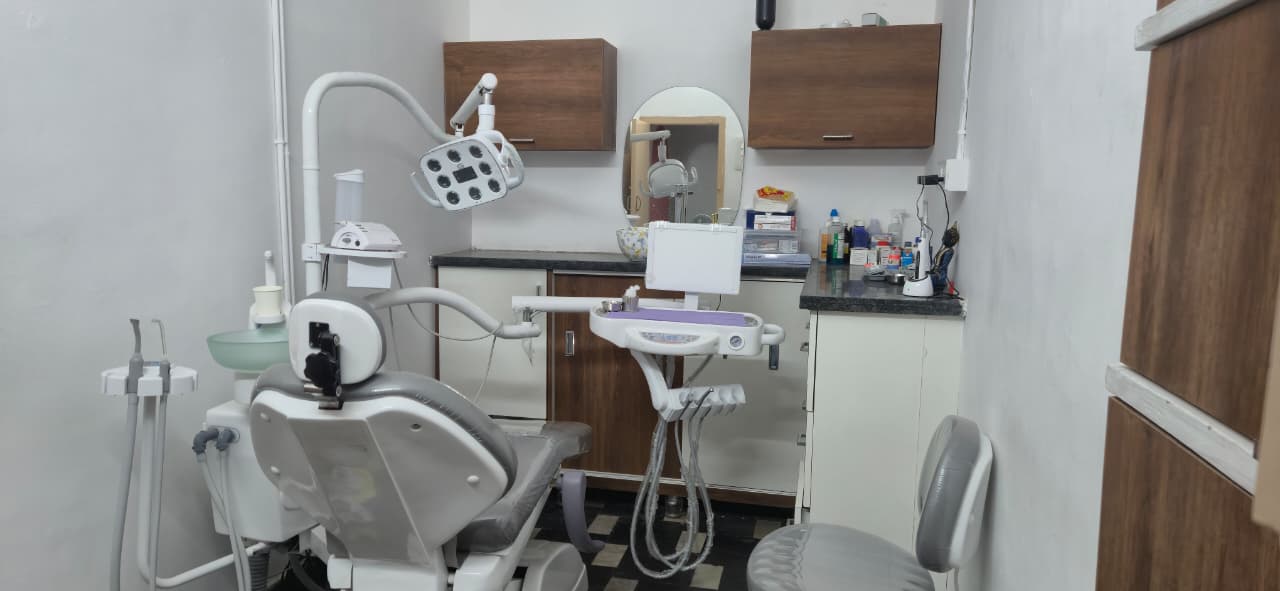 Sri Dhanvanthari Dental Clinic